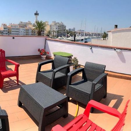 Appartement 80 M2,Port Rhodes D-2 Chambres, Terrasse Panoramique, Vue Sur Le Canal Principal D'Empuriabrava Eksteriør bilde