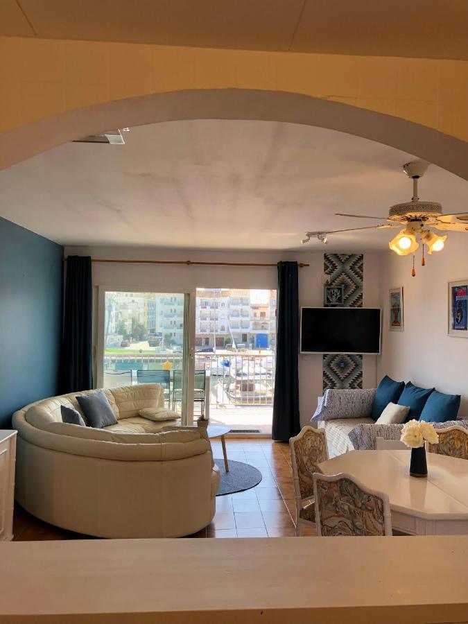 Appartement 80 M2,Port Rhodes D-2 Chambres, Terrasse Panoramique, Vue Sur Le Canal Principal D'Empuriabrava Eksteriør bilde