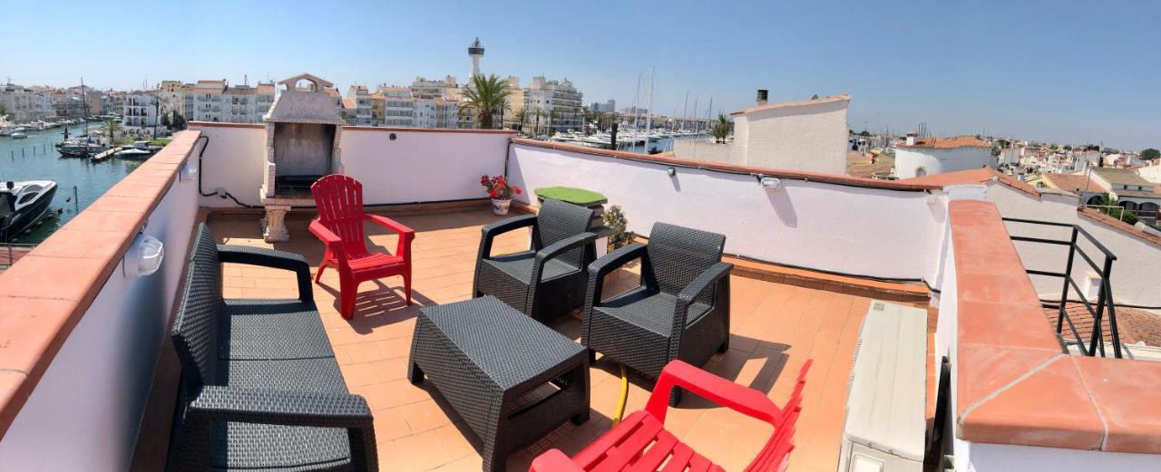 Appartement 80 M2,Port Rhodes D-2 Chambres, Terrasse Panoramique, Vue Sur Le Canal Principal D'Empuriabrava Eksteriør bilde